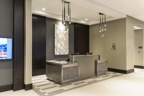 Imagen general del Hotel Courtyard By Marriott Edgewater Nyc Area. Foto 4