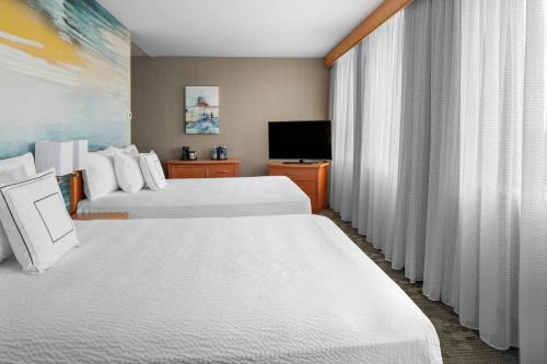Imagen de la habitación del Hotel Courtyard By Marriott Edmonton Downtown. Foto 10