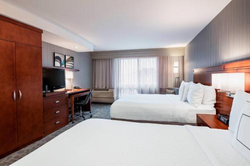 Imagen de la habitación del Hotel Courtyard By Marriott Edmonton West. Foto 17