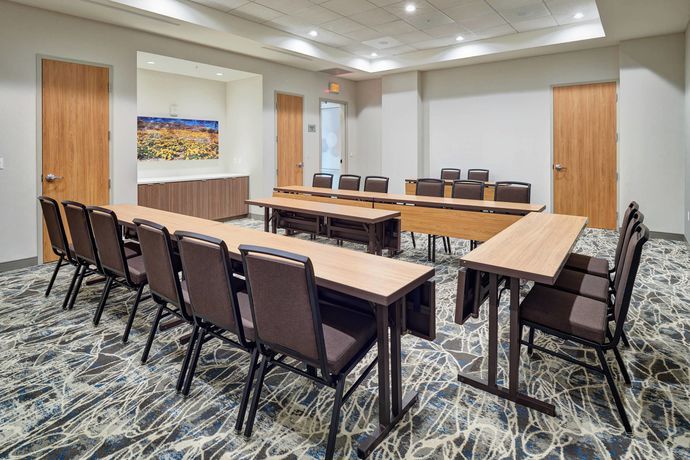 Imagen de los interiores del Hotel Courtyard By Marriott El Paso Downtown/convention Center. Foto 16