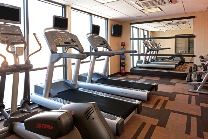 Imagen de los interiores del Hotel Courtyard By Marriott Farmington, Farmington. Foto 10