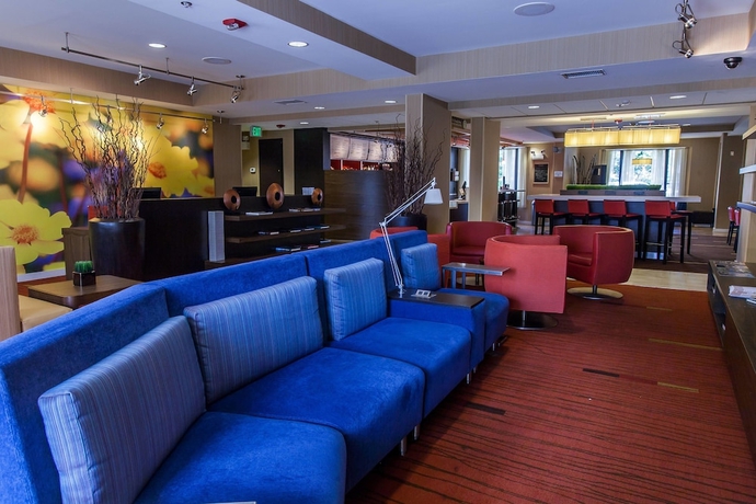 Imagen de los interiores del Hotel Courtyard By Marriott Florence. Foto 15