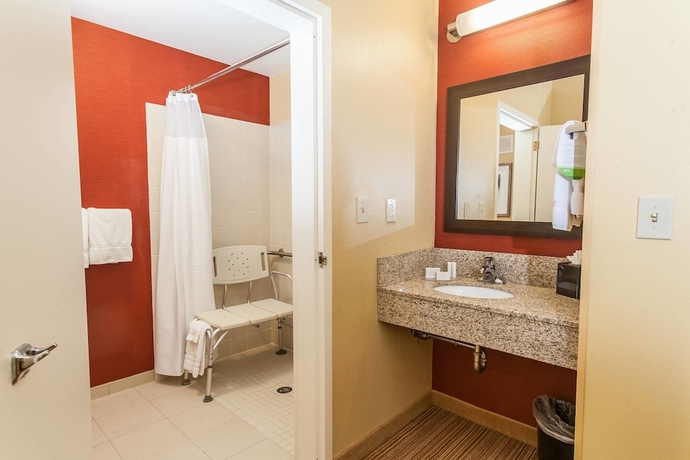 Imagen de la habitación del Hotel Courtyard By Marriott Florence. Foto 13