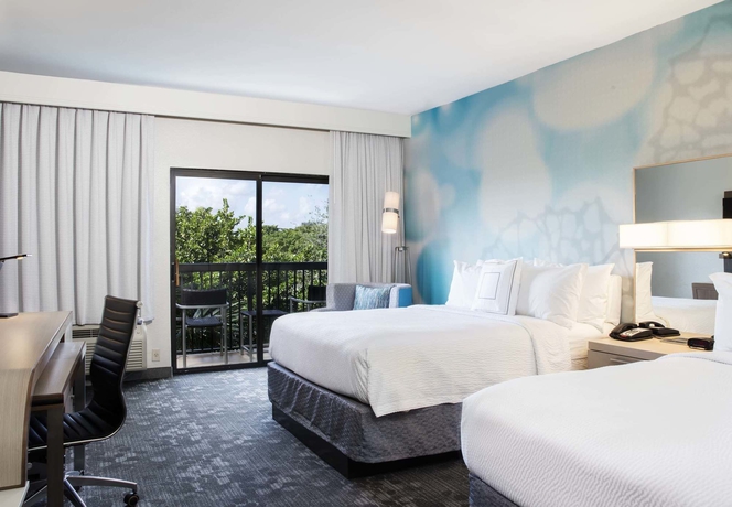 Imagen de la habitación del Hotel Courtyard By Marriott Fort Lauderdale Coral Springs. Foto 6