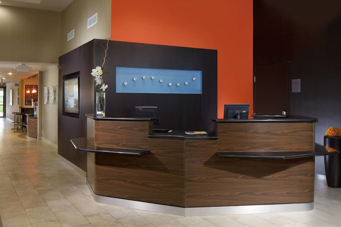 Imagen de los interiores del Hotel Courtyard By Marriott Fort Lauderdale East/lauderdale-by-the-sea. Foto 16