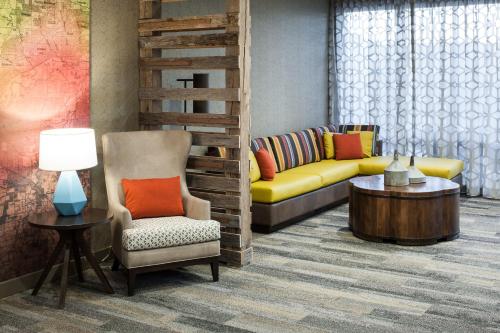 Imagen general del Hotel Courtyard By Marriott Fort Worth Historic Stockyar. Foto 4