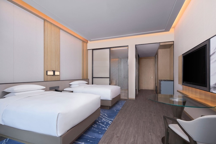 Imagen de la habitación del Hotel Courtyard By Marriott Foshan. Foto 2