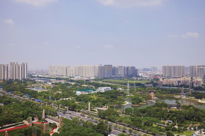 Imagen de la habitación del Hotel Courtyard By Marriott Foshan. Foto 11