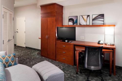 Imagen general del Hotel Courtyard By Marriott Franklin Cool Springs. Foto 9
