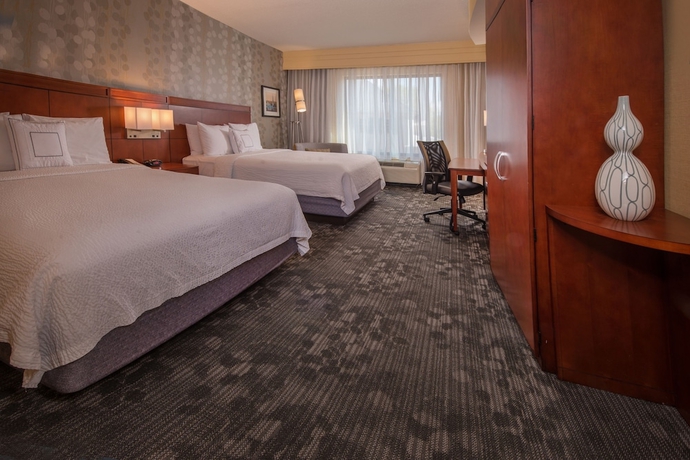 Imagen de la habitación del Hotel Courtyard By Marriott Fredericksburg Historic District. Foto 7
