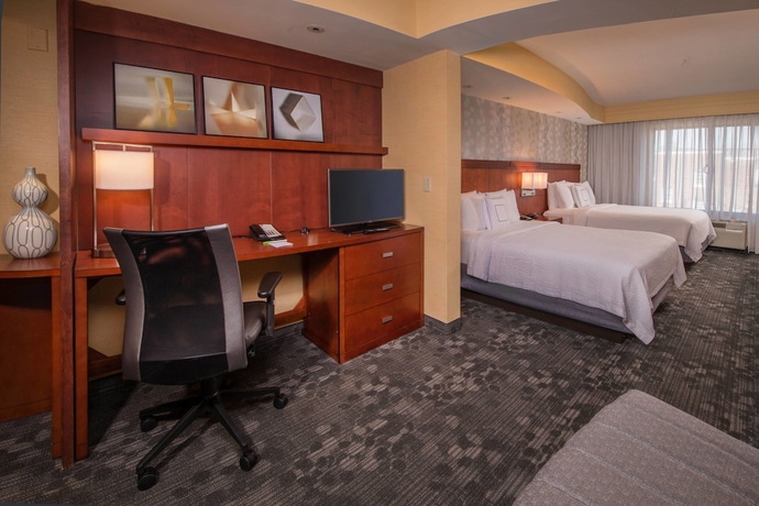 Imagen de la habitación del Hotel Courtyard By Marriott Fredericksburg Historic District. Foto 10