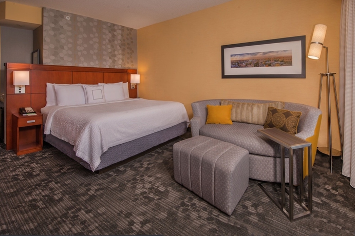 Imagen de la habitación del Hotel Courtyard By Marriott Fredericksburg Historic District. Foto 13