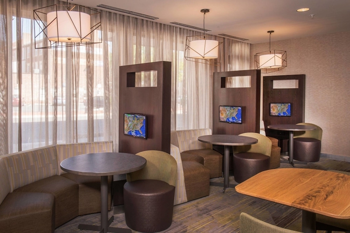 Imagen general del Hotel Courtyard By Marriott Fredericksburg Historic District. Foto 3