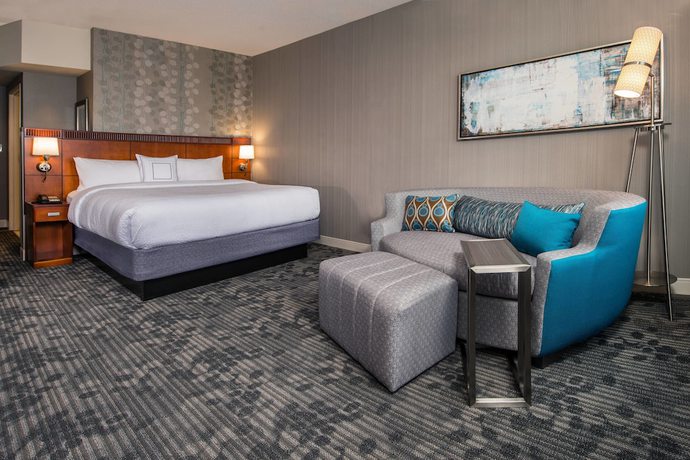 Imagen de la habitación del Hotel Courtyard By Marriott Gaithersburg Washingtonian Center. Foto 13
