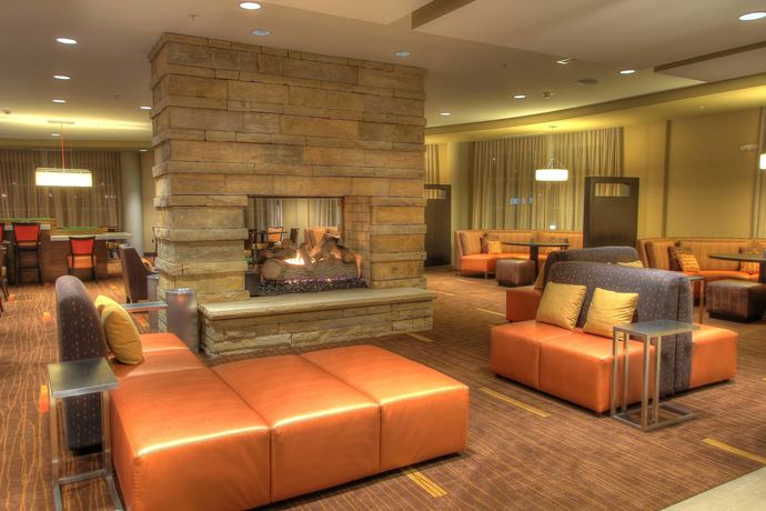 Imagen del bar/restaurante del Hotel Courtyard By Marriott Gatlinburg Downtown. Foto 4