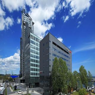 Imagen general del Hotel Courtyard By Marriott Gdynia Waterfront. Foto 17
