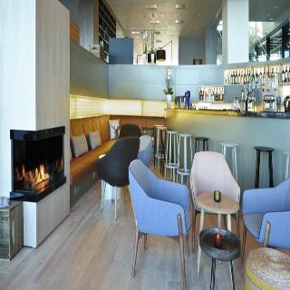 Imagen del bar/restaurante del Hotel Courtyard By Marriott Gdynia Waterfront. Foto 24