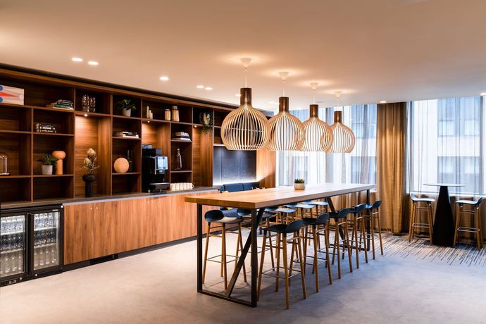 Imagen del bar/restaurante del Hotel Courtyard By Marriott Glasgow Sec. Foto 2