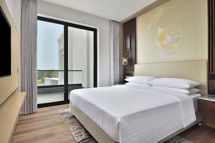 Imagen de la habitación del Hotel Courtyard By Marriott Gorakhpur. Foto 10