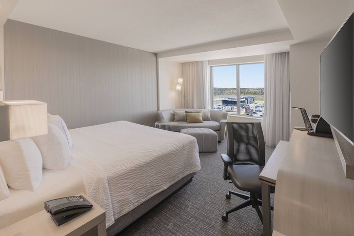Imagen de la habitación del Hotel Courtyard By Marriott Halifax Dartmouth. Foto 3