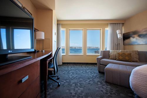 Imagen de la habitación del Hotel Courtyard By Marriott Halifax Downtown. Foto 17