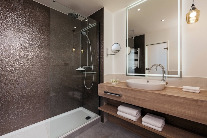 Imagen de la habitación del Hotel Courtyard By Marriott Hamburg Airport. Foto 15