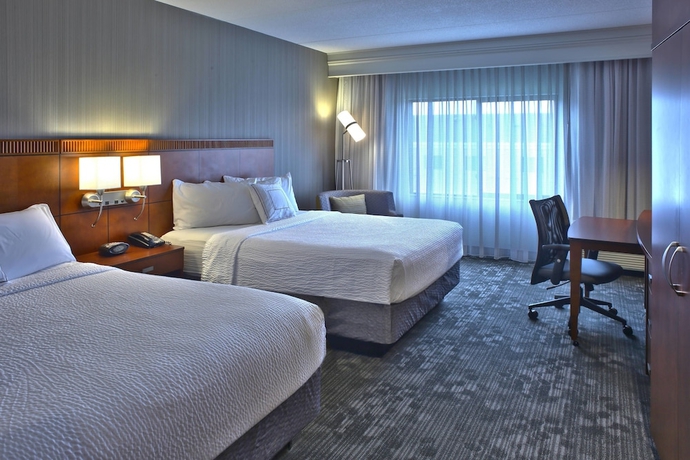 Imagen de la habitación del Hotel Courtyard By Marriott Hamilton, Hamilton . Foto 7