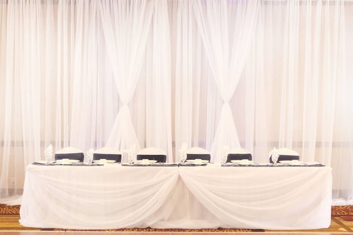 Imagen de los interiores del Hotel Courtyard By Marriott Hamilton, Hamilton . Foto 15