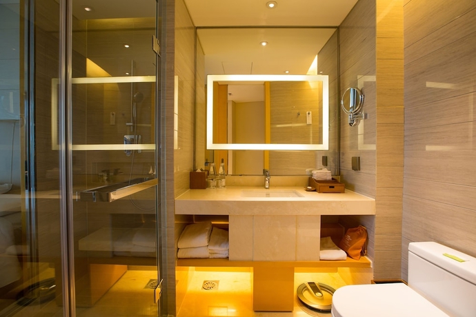 Imagen de la habitación del Hotel Courtyard By Marriott Hangzhou Qianjiang. Foto 9
