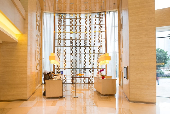 Imagen de los interiores del Hotel Courtyard By Marriott Hangzhou Qianjiang. Foto 18