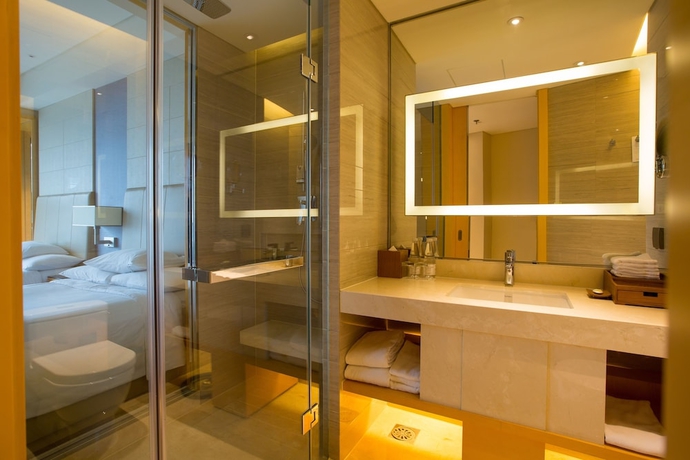 Imagen de la habitación del Hotel Courtyard By Marriott Hangzhou Qianjiang. Foto 16
