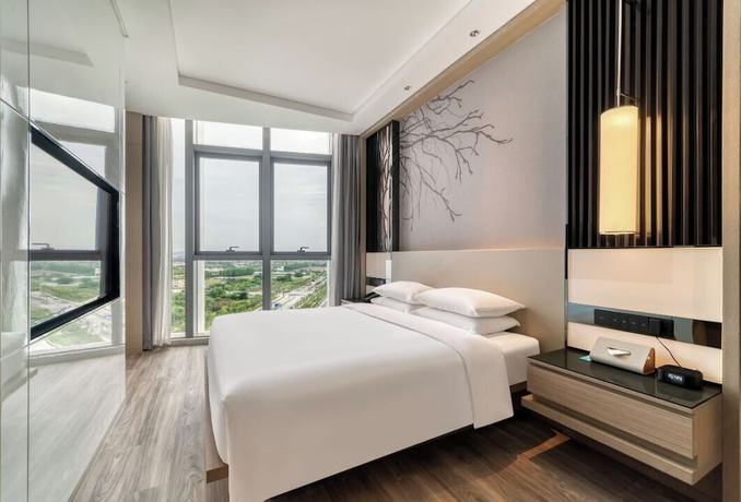 Imagen de la habitación del Hotel Courtyard By Marriott Hangzhou Xihu. Foto 6