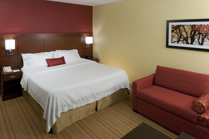 Imagen de la habitación del Hotel Courtyard By Marriott Harrisonburg. Foto 11