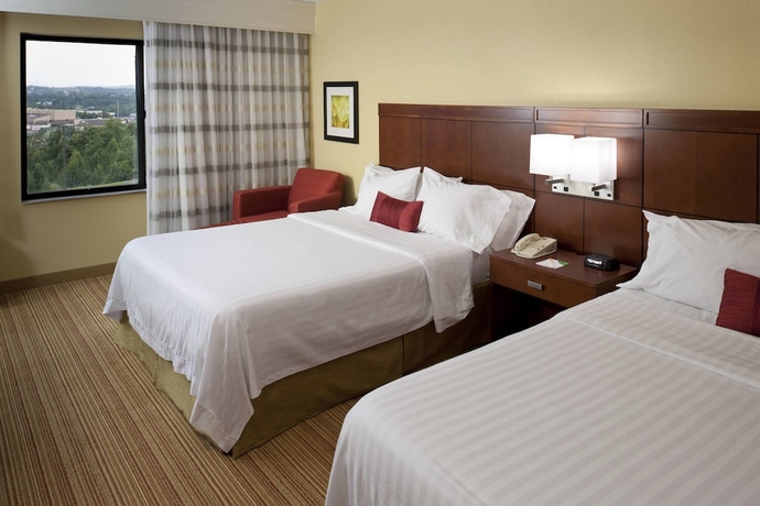 Imagen de la habitación del Hotel Courtyard By Marriott Harrisonburg. Foto 12