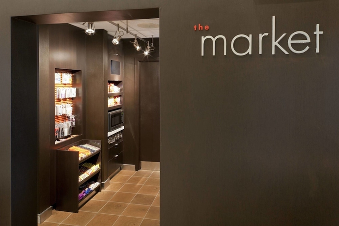 Imagen de los interiores del Hotel Courtyard By Marriott Harrisonburg. Foto 18