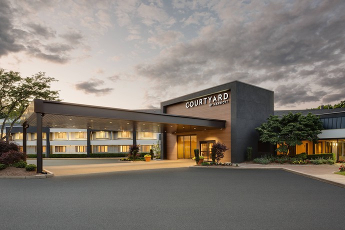 Imagen general del Hotel Courtyard By Marriott Hartford Cromwell. Foto 2