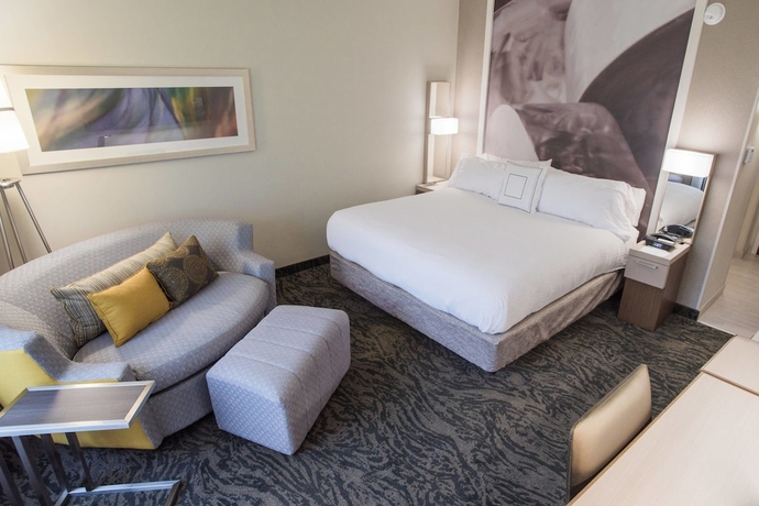 Imagen de la habitación del Hotel Courtyard By Marriott Hickory. Foto 5