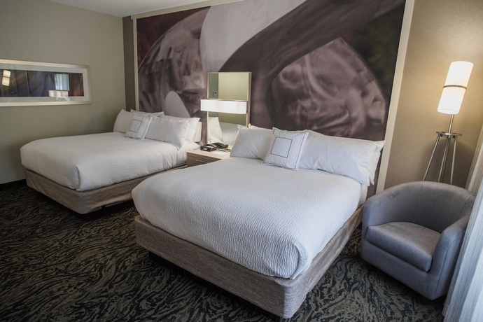 Imagen de la habitación del Hotel Courtyard By Marriott Hickory. Foto 6
