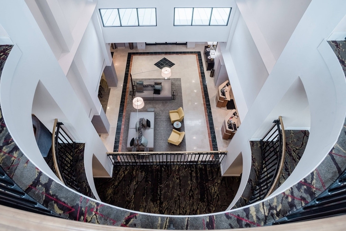 Imagen de los interiores del Hotel Courtyard By Marriott Hickory. Foto 15
