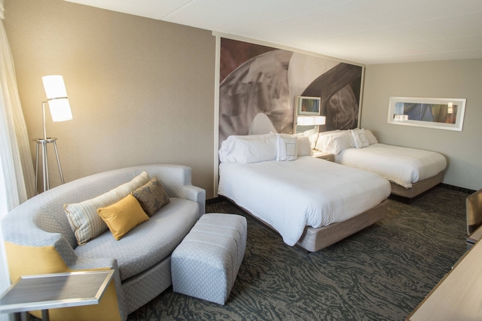 Imagen de la habitación del Hotel Courtyard By Marriott Hickory. Foto 11