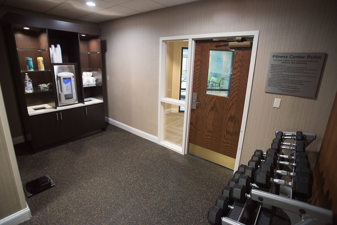 Imagen de los interiores del Hotel Courtyard By Marriott Hickory. Foto 17