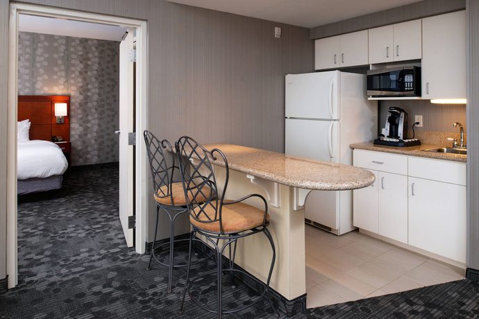 Imagen de la habitación del Hotel Courtyard By Marriott High Point. Foto 15