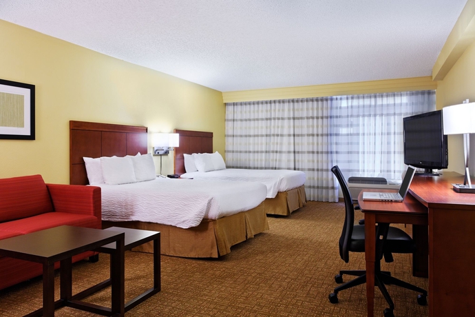 Imagen de la habitación del Hotel Courtyard By Marriott Houston Brookhollow. Foto 4