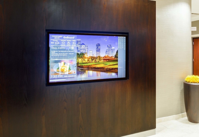 Imagen de los interiores del Hotel Courtyard By Marriott Houston By The Galleria. Foto 18
