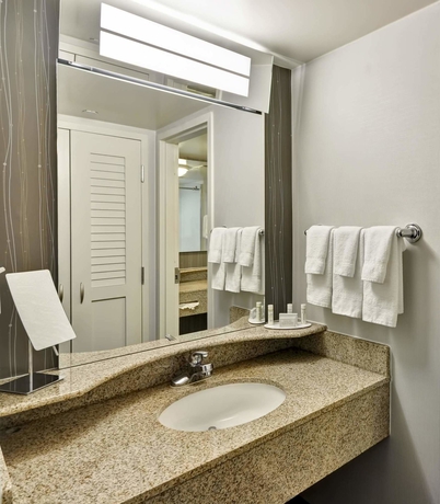 Imagen de la habitación del Hotel Courtyard By Marriott Houston I-10 West/energy Corridor. Foto 4