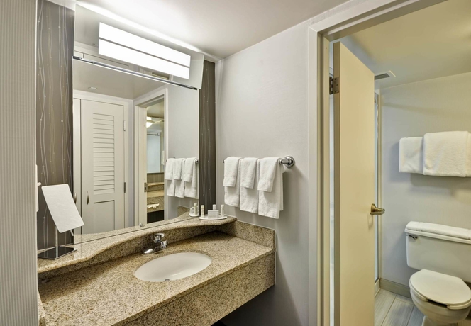 Imagen de la habitación del Hotel Courtyard By Marriott Houston I-10 West/energy Corridor. Foto 7