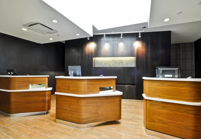 Imagen de los interiores del Hotel Courtyard By Marriott Houston I-10 West/energy Corridor. Foto 12