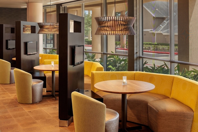 Imagen del bar/restaurante del Hotel Courtyard By Marriott Houston Medical Center/nrg Park. Foto 7
