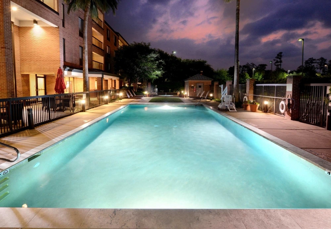 Imagen de los interiores del Hotel Courtyard By Marriott Houston Northwest. Foto 10