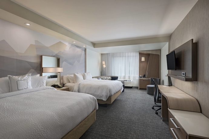 Imagen de la habitación del Hotel Courtyard By Marriott Houston Sugar Land/lake Pointe. Foto 10